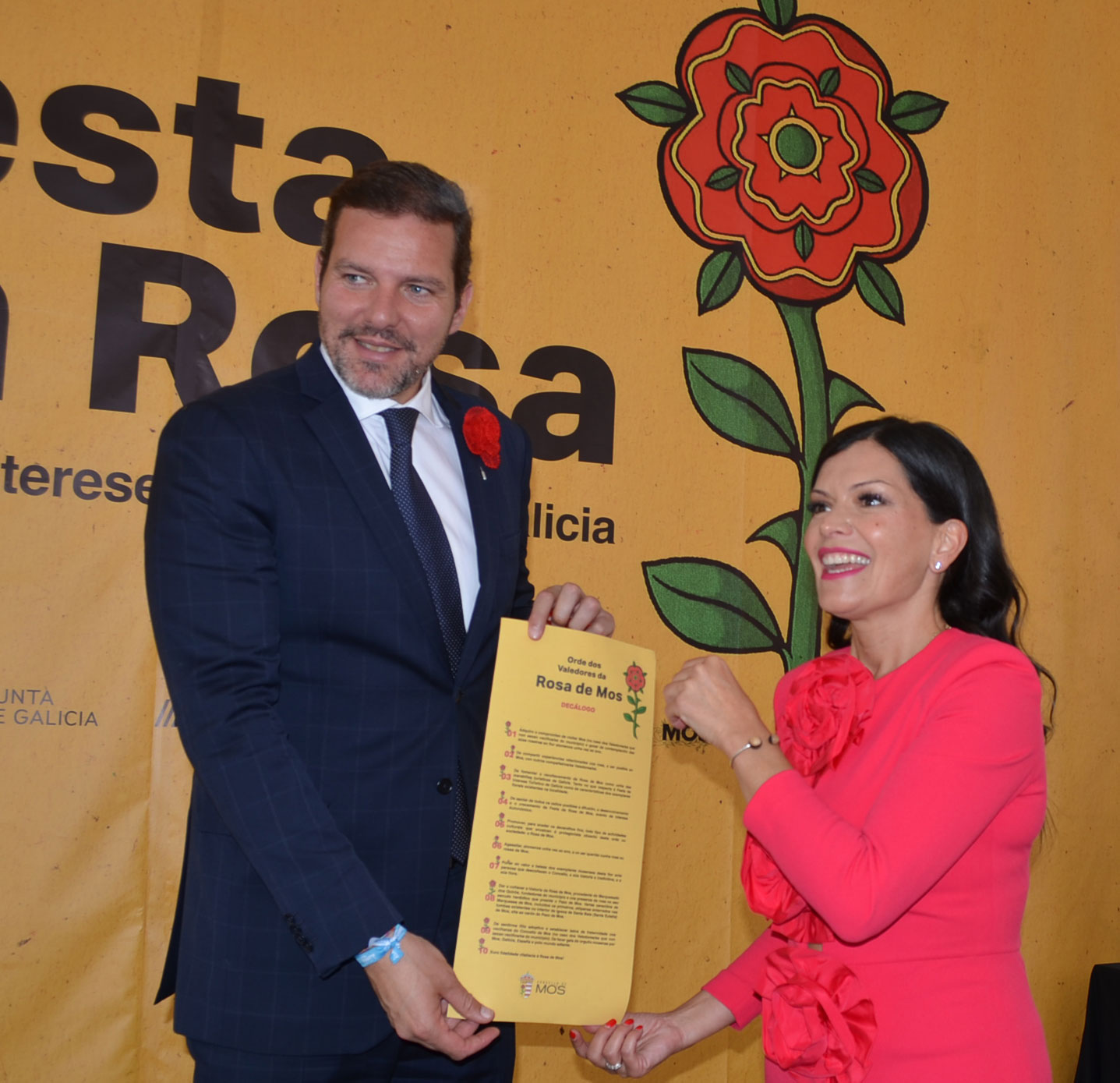 58672fdr24_pergamino_fiesta_de_la_rosa