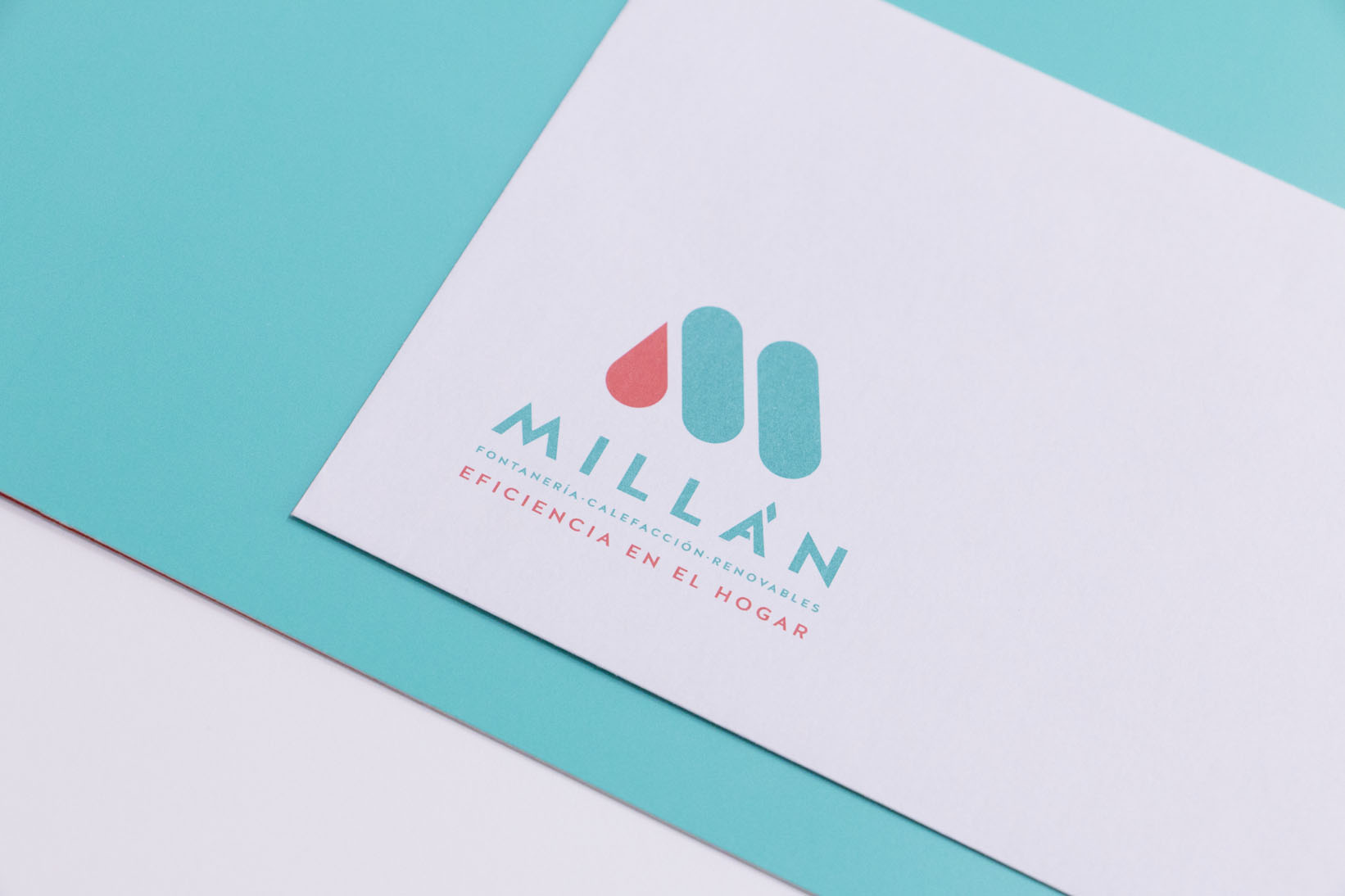 75193millan_papeleria_sobre